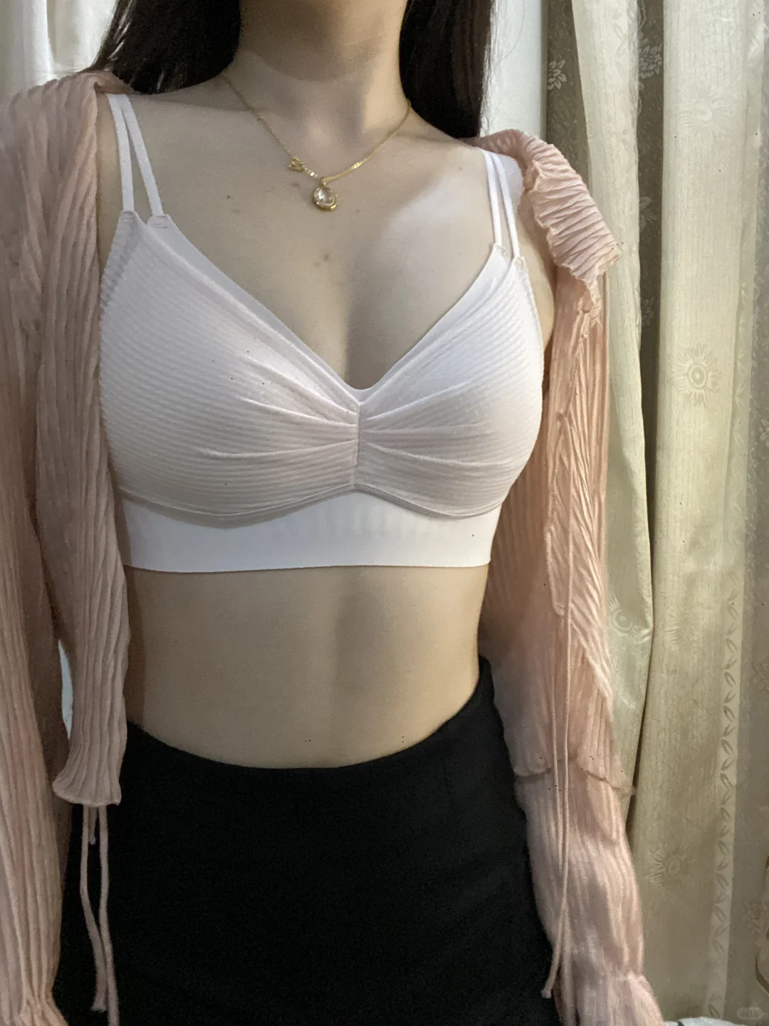 粉粉嫩嫩！～蝴蝶乳胶内衣👙