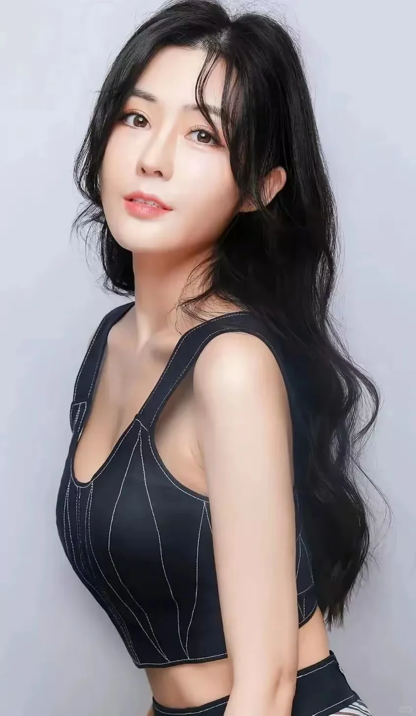 汤晶媚：这是你喜欢的小姐姐吗？