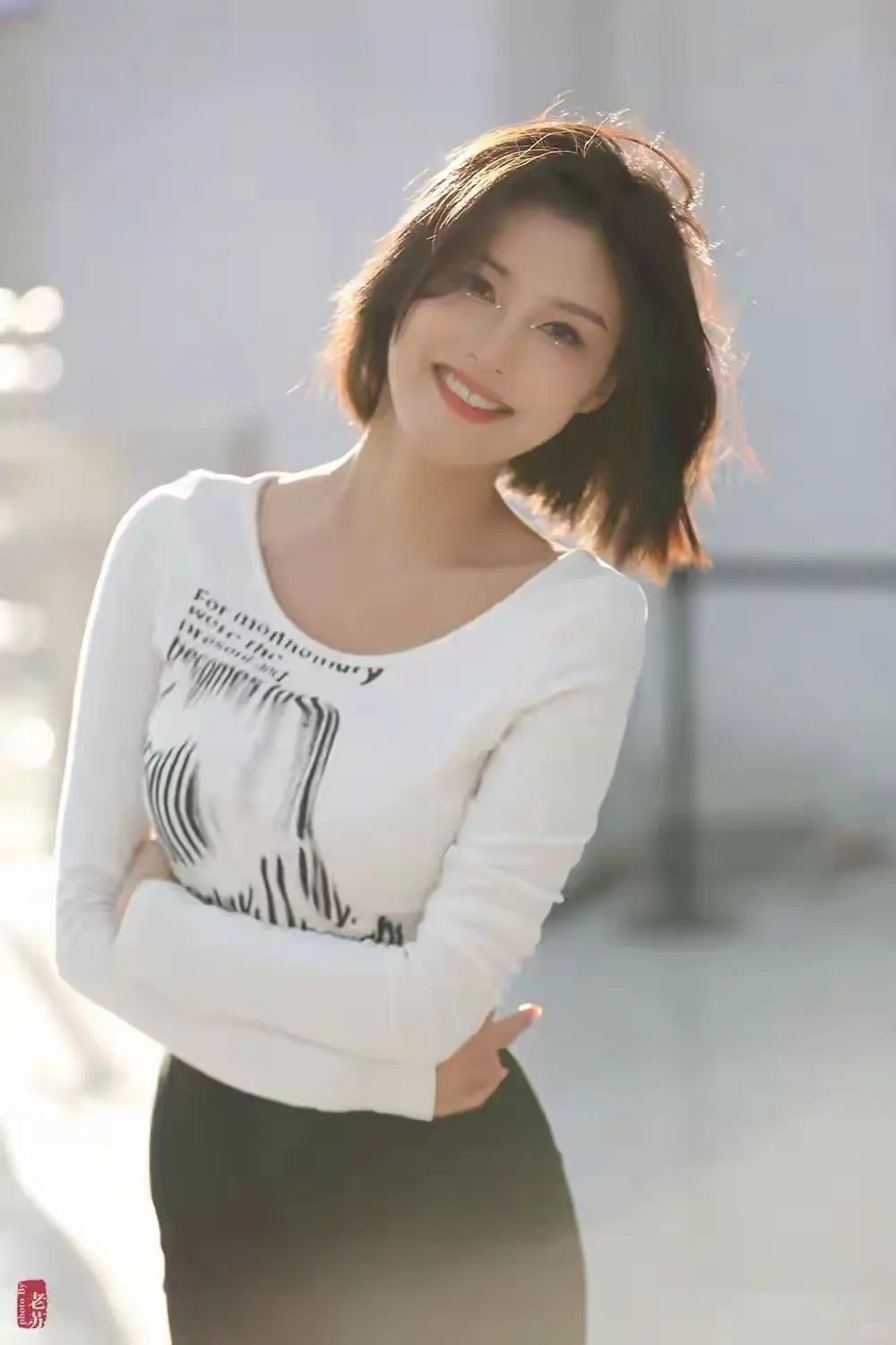 怎么看都很舒服的气质美女～