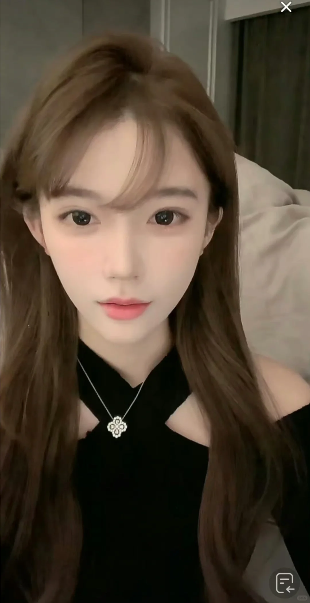Qanna清纯白月光美女风