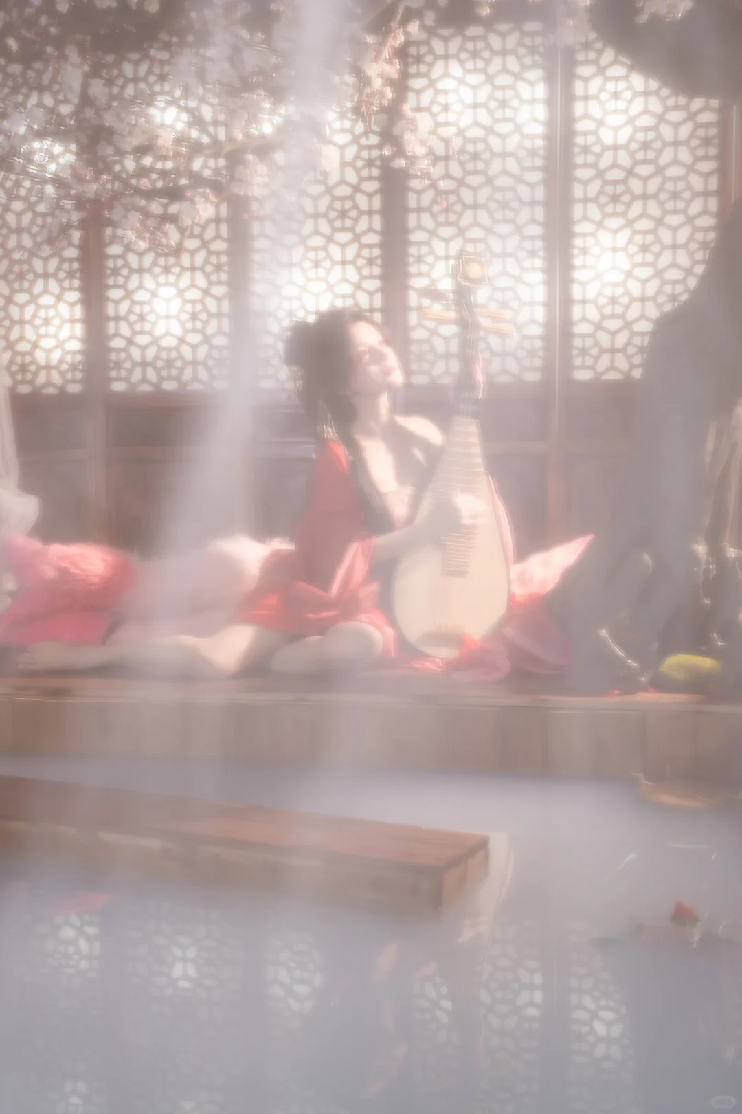 遇见她的眉眼 如清风明月