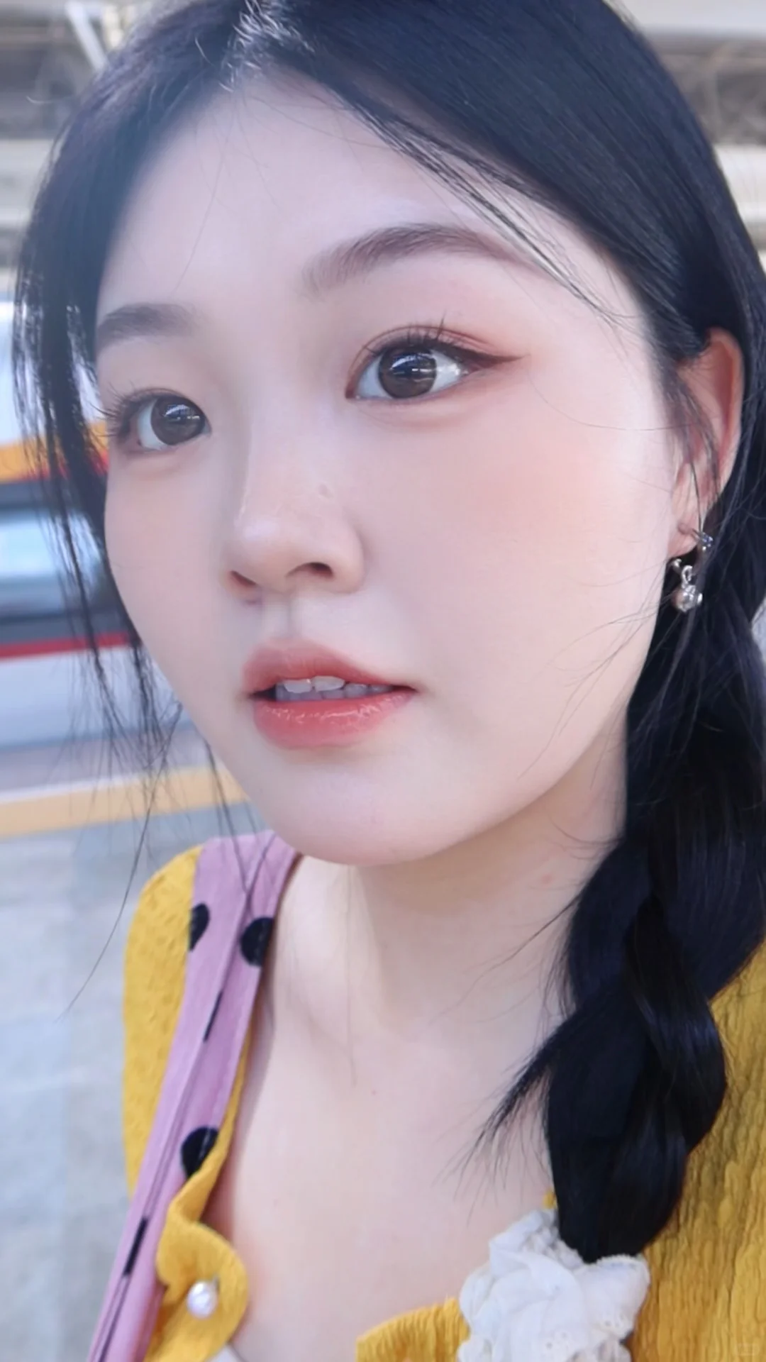 live小合集｜方圆脸妆越淡人越美！！