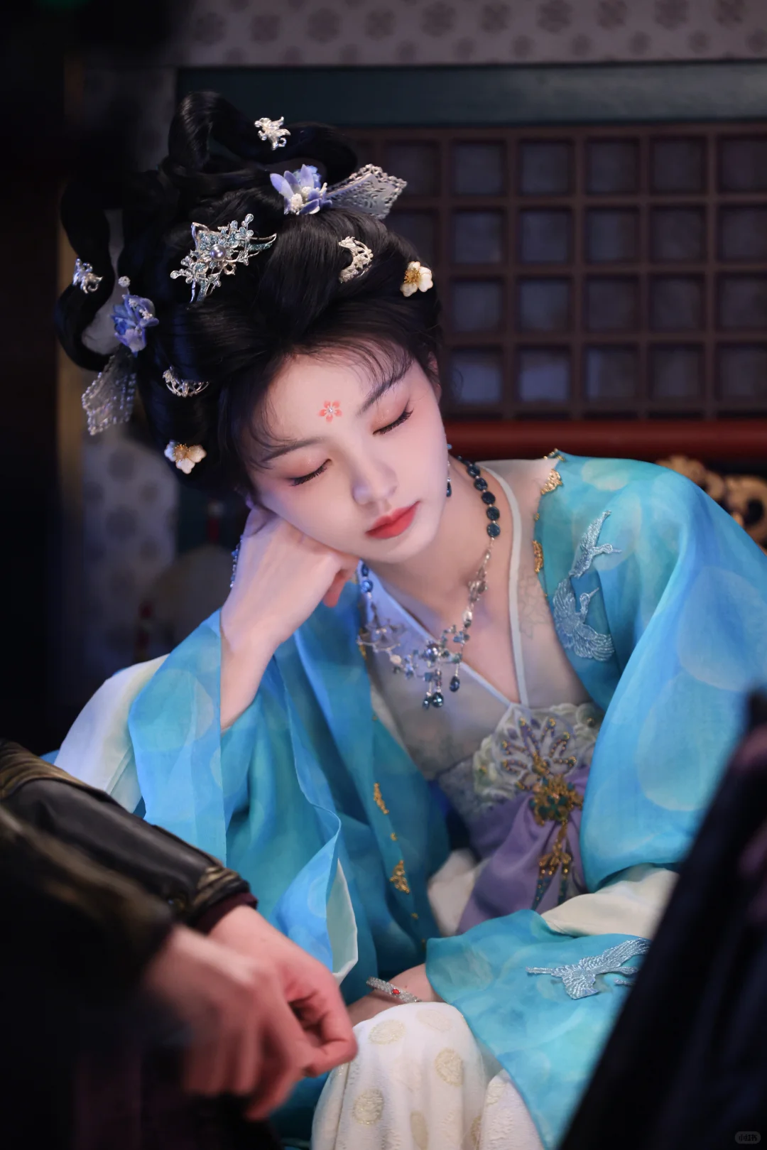 田曦薇✘武祯 子夜归 服饰衣橱造型(14)