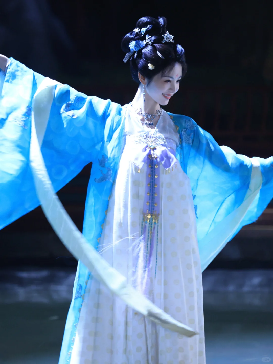 田曦薇✘武祯 子夜归 服饰衣橱造型(14)