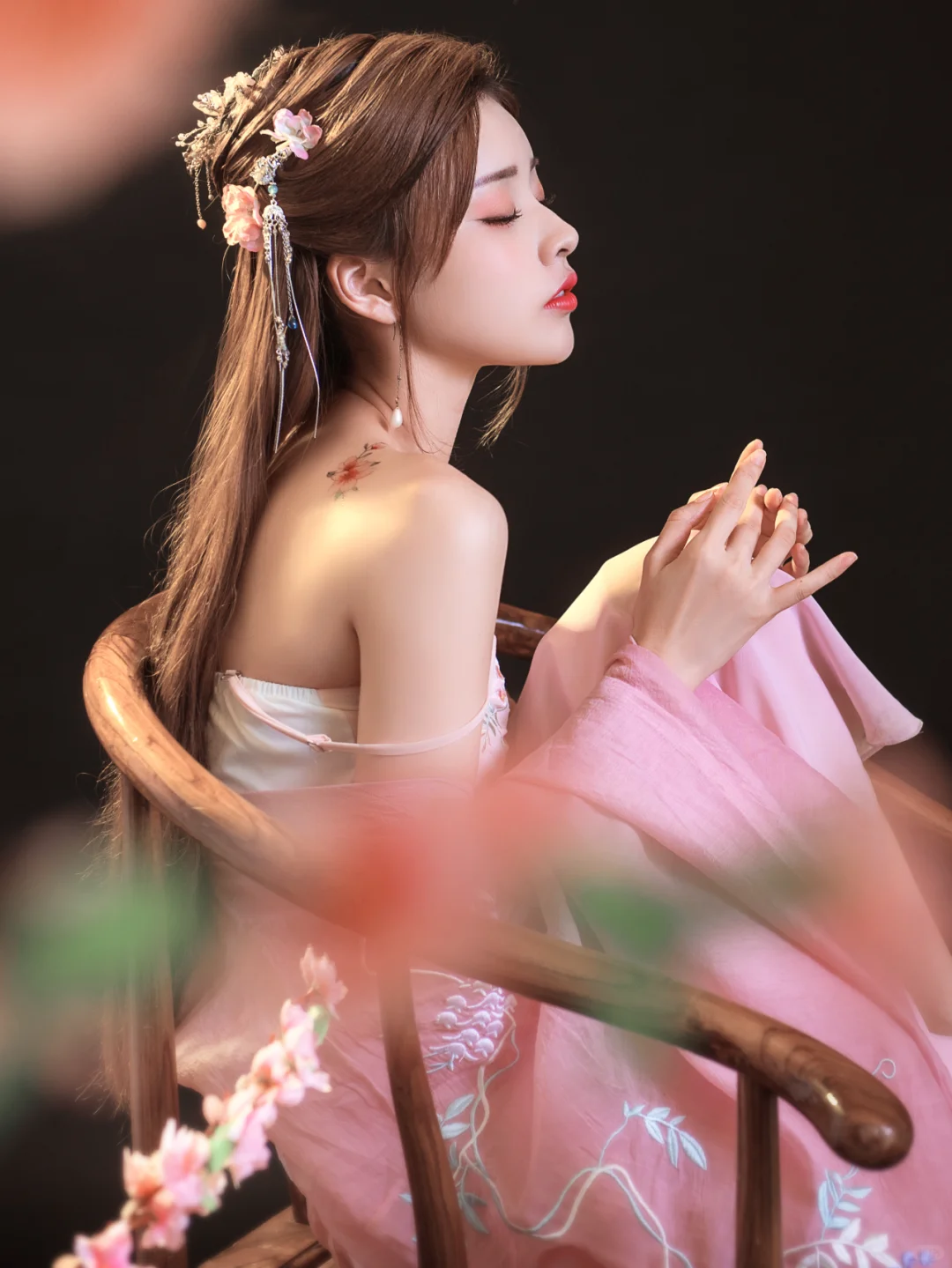妩媚又撩人的古风写真🌸真的美死我啦