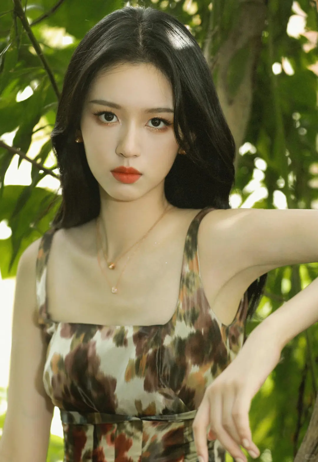 周也｜考古到22年Dior也子🌸真人间富贵花