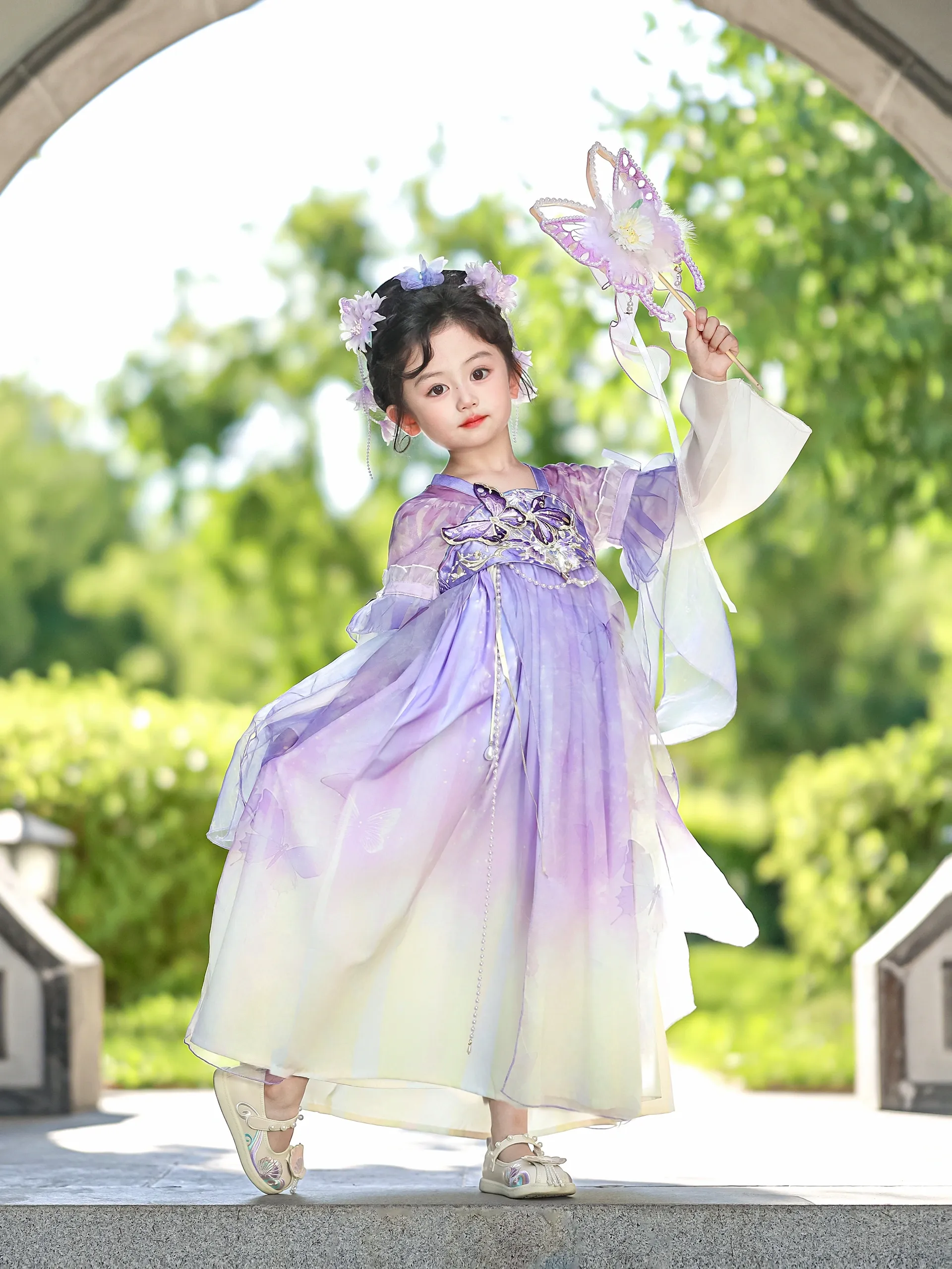 🔥女儿长得一般，但穿上汉服绝了😍