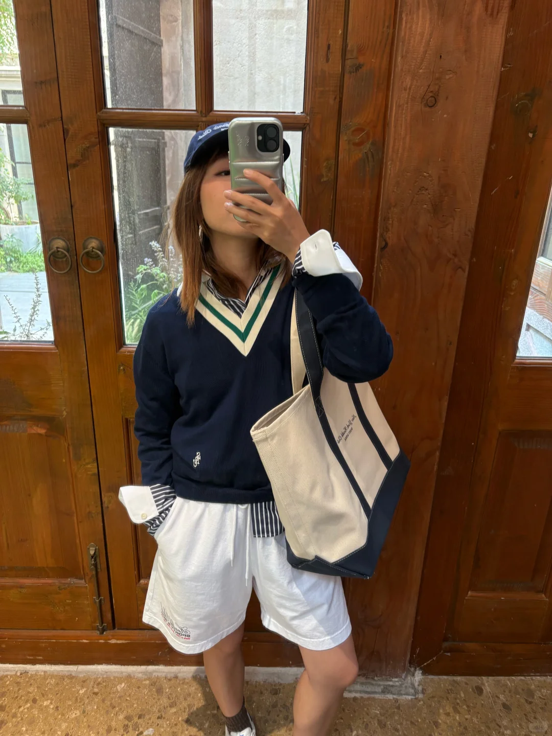 黄女松弛起来更迷人