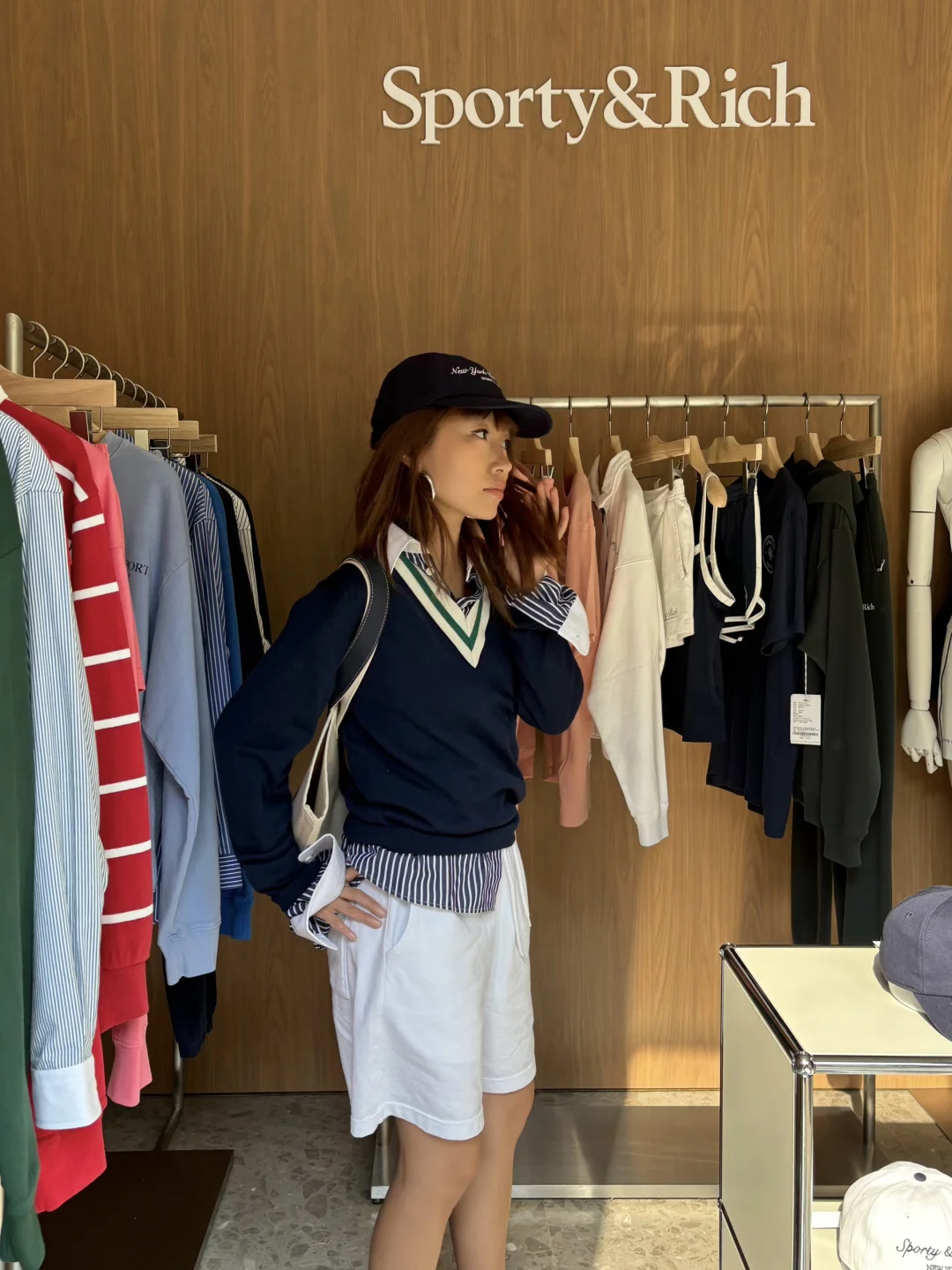 黄女松弛起来更迷人