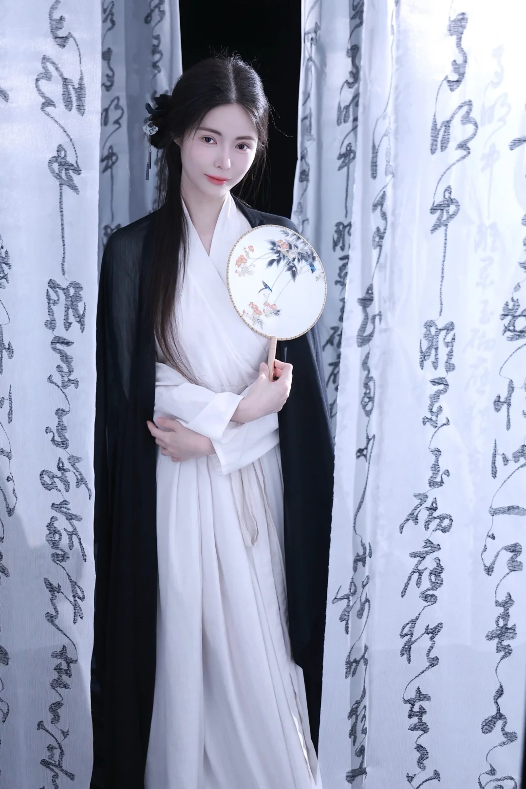 汉服清冷柔弱/书卷气息