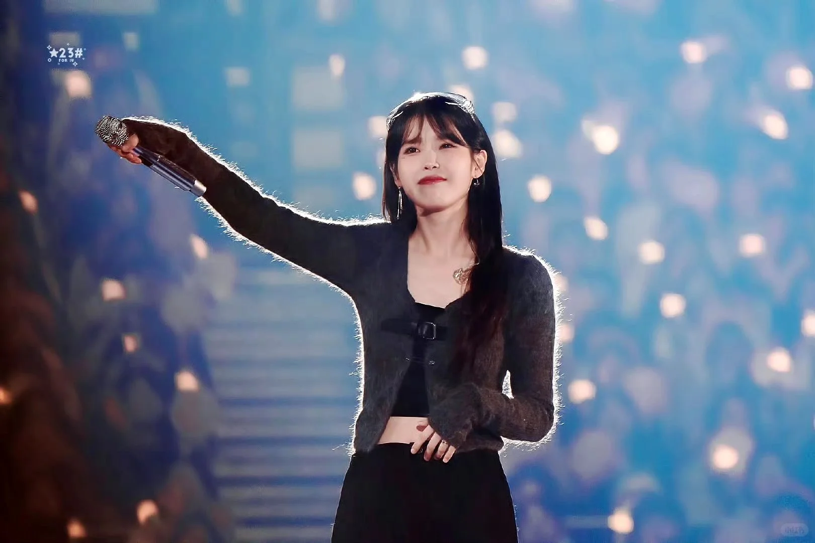 IU 横屏壁纸 💗