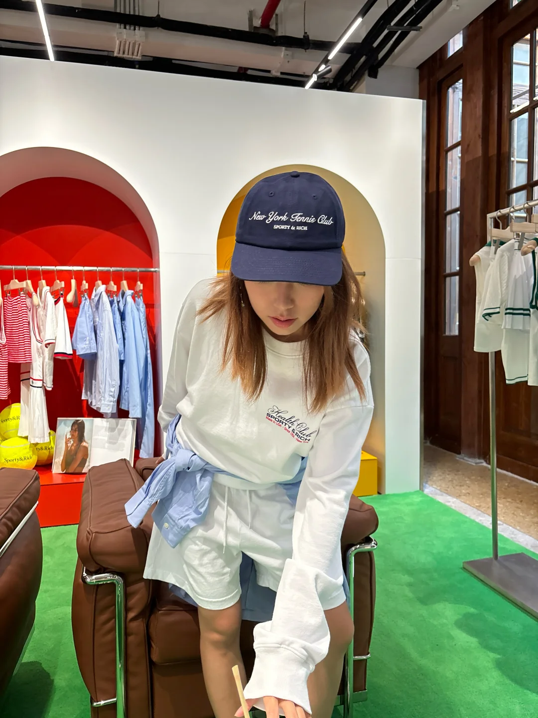 黄女松弛起来更迷人