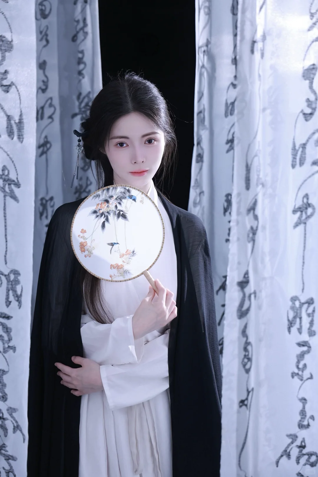汉服清冷柔弱/书卷气息