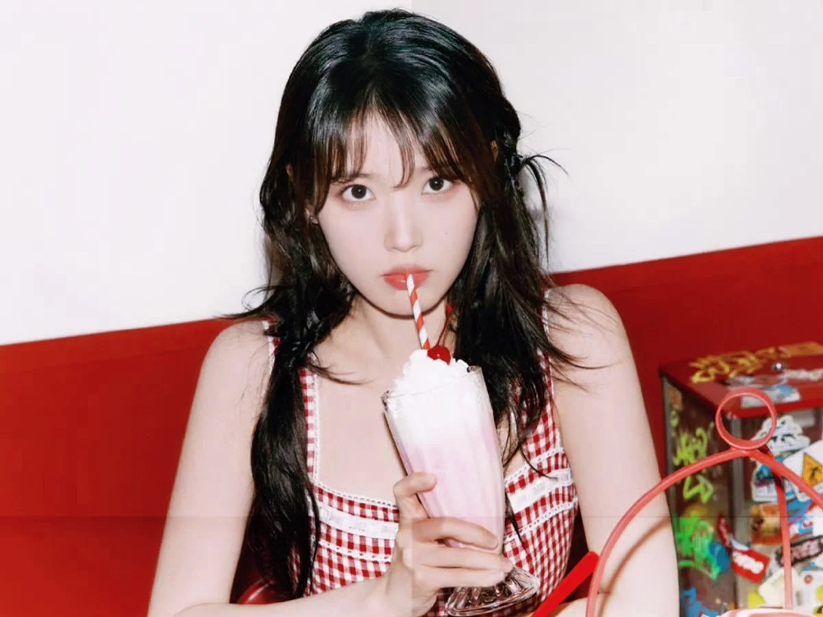 IU 横屏壁纸 💗