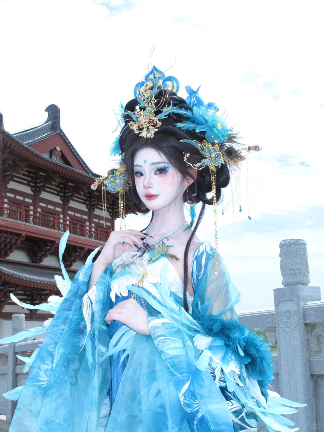 苏州汉服｜蓝色神女、你是懂拿捏氛围感的