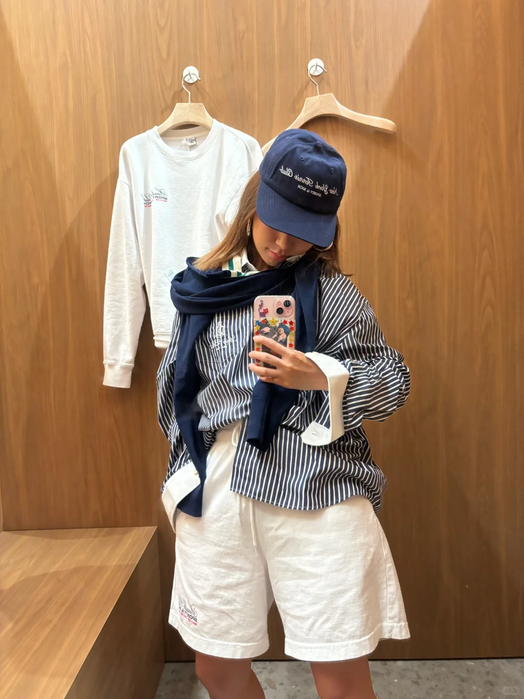 黄女松弛起来更迷人