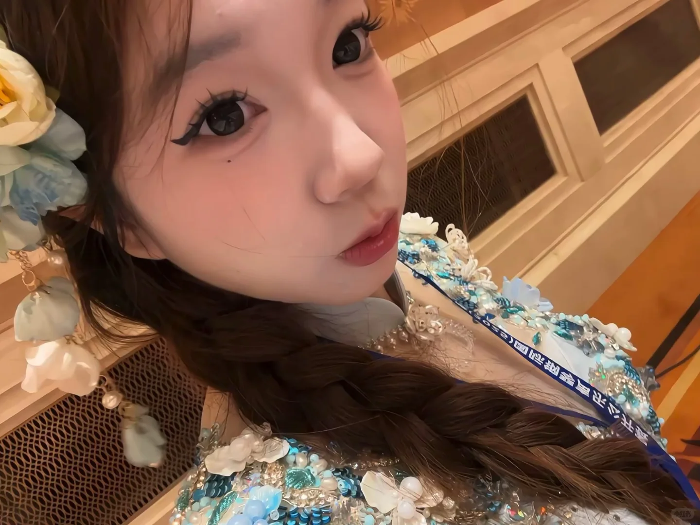 但她笑起来真的好甜