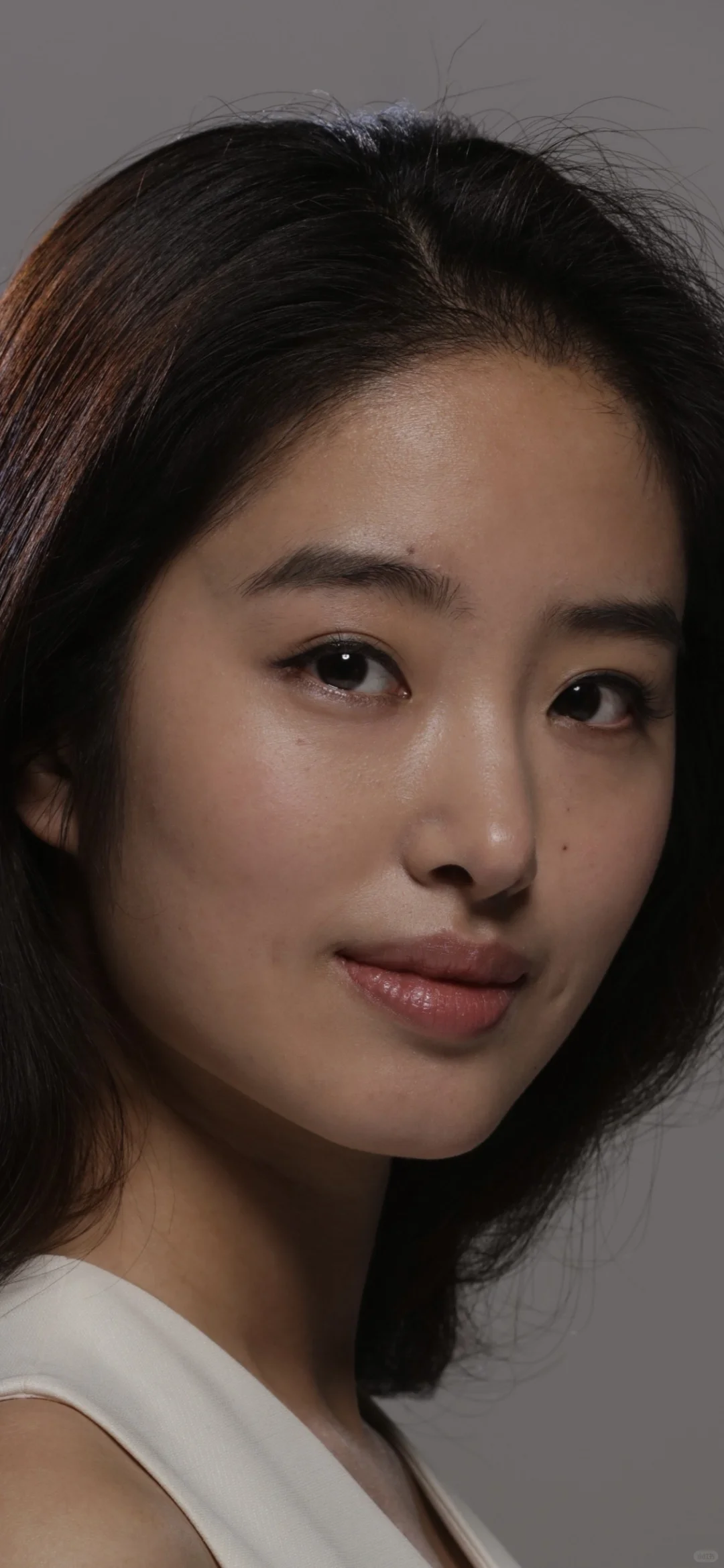 杨采钰知性而成熟的性感 美的 美的