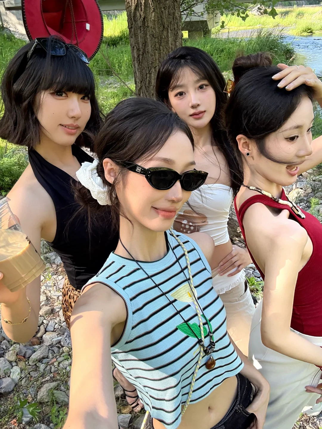 沃趣…这么爽的脸居然有四个！