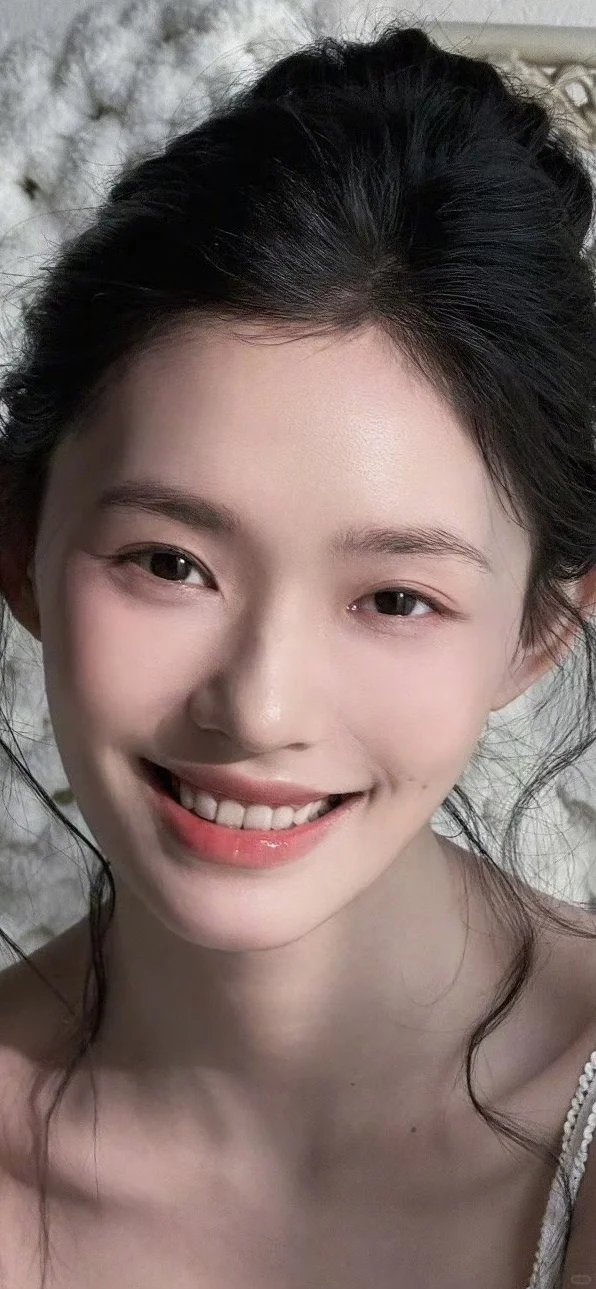 林允整个人在发光 绝美轮廓 美的