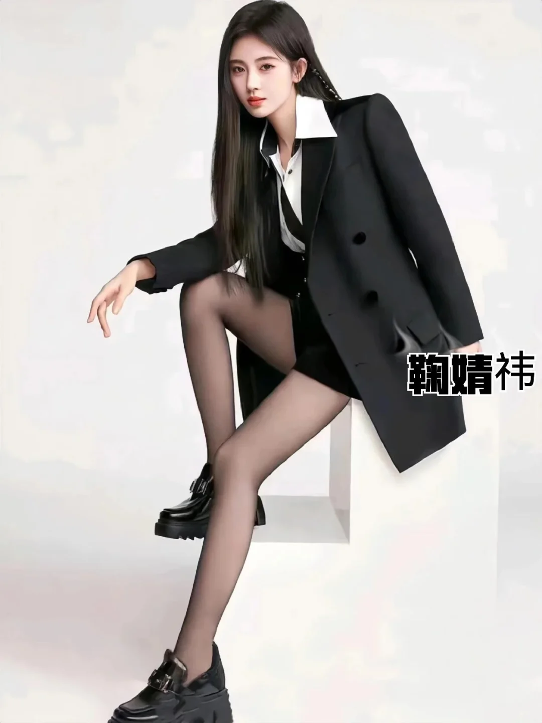 女明星穿黑丝，性感迷人，你最喜欢谁？