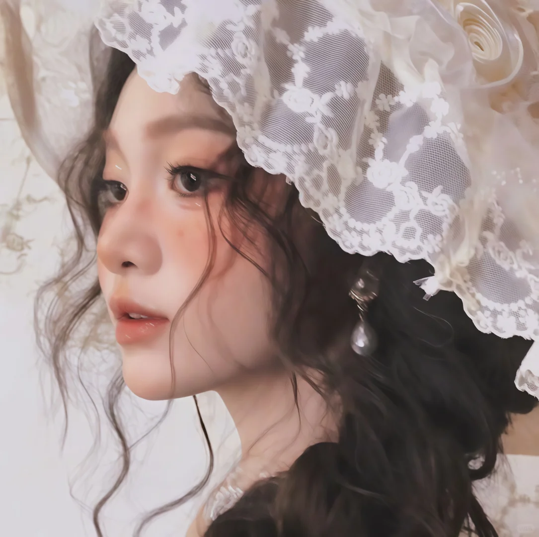 𝗪𝗲𝗖𝗵𝗮𝘁丨油画女头