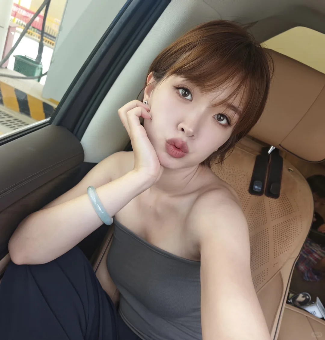 和我一起快乐的氛围感女孩👧