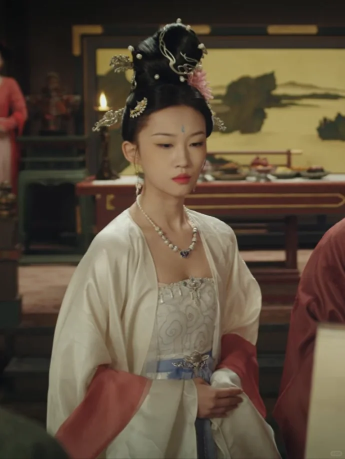 子夜归 王佳怡 柳太真衣柜1️⃣～5️⃣
