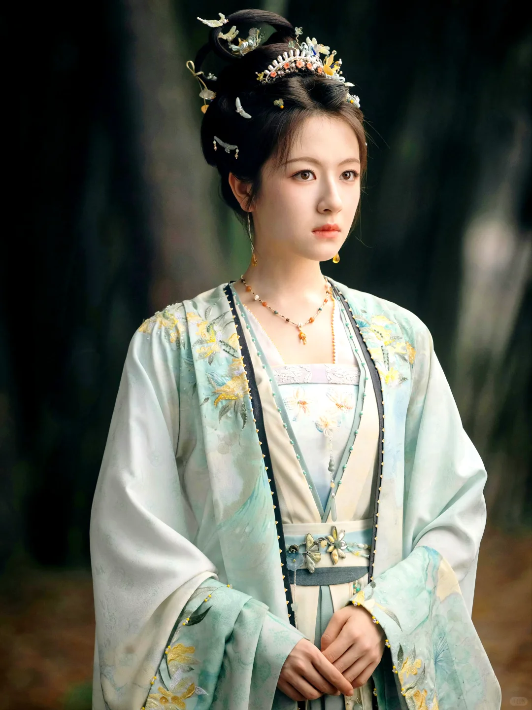朝雪录｜秦莞&李兰迪服装造型