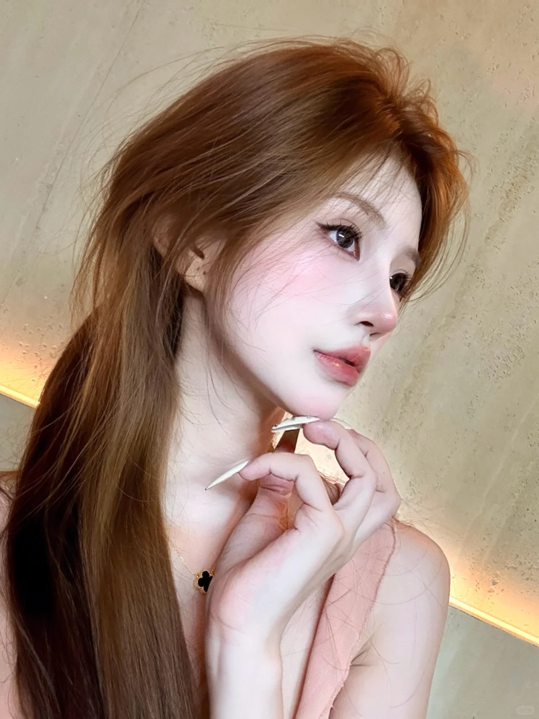 她的美不是模板，是她