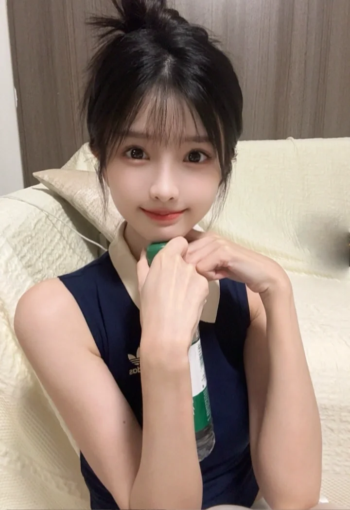 我从一出生就是齐刘海了