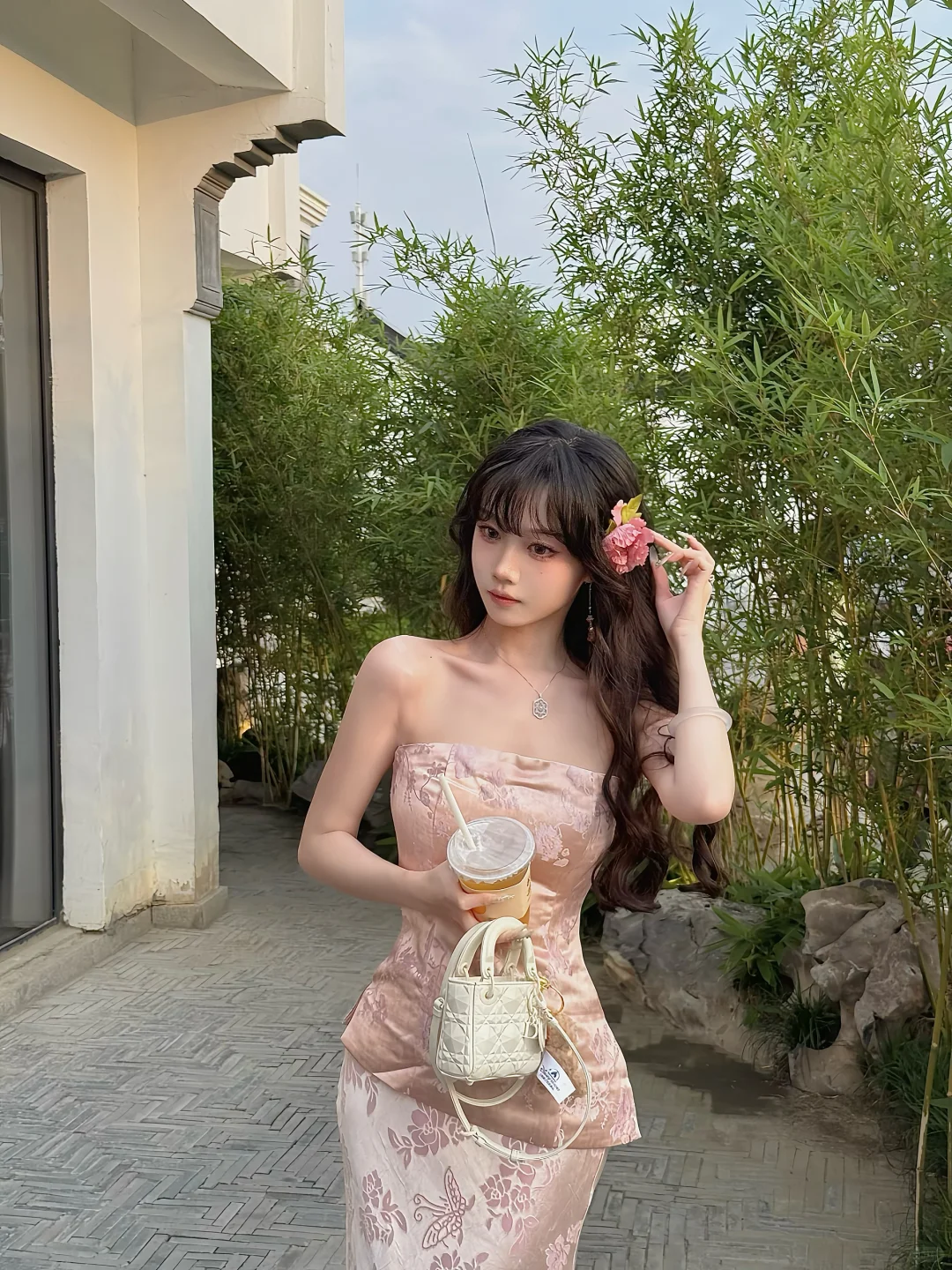 粉色娇艳 你如今几岁了🥺