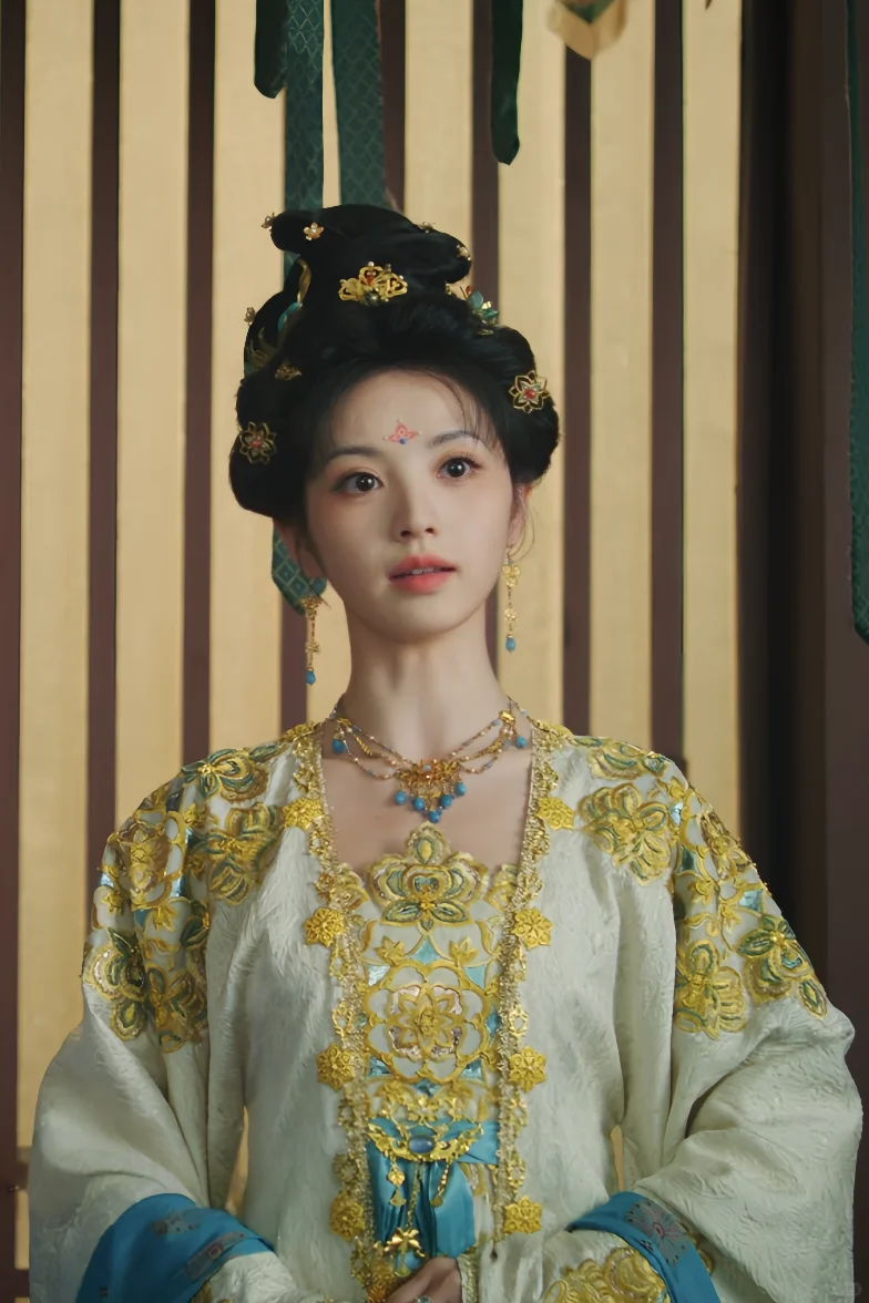 子夜归·武祯衣橱 15～