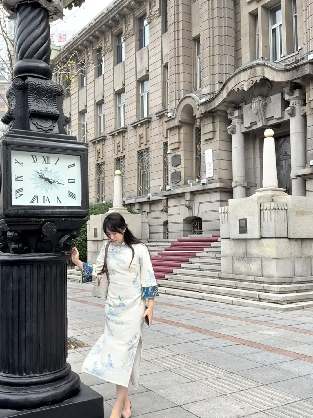 一朝入冷宫，旗袍诉离殇