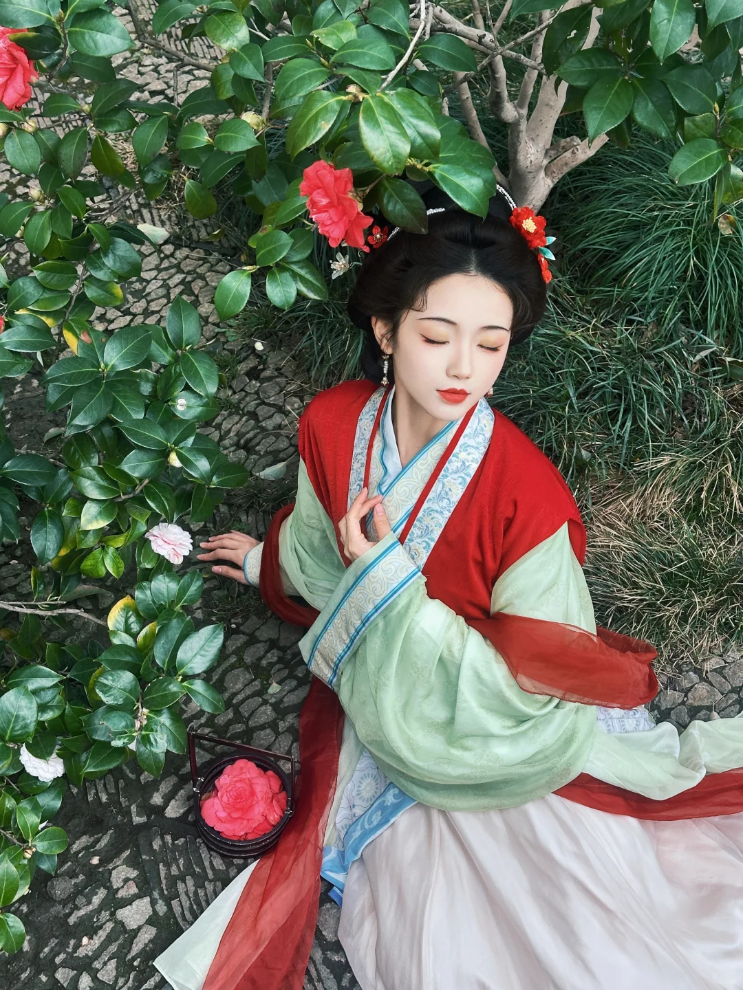 【花絮】沧浪亭｜绿丛又放数枝红