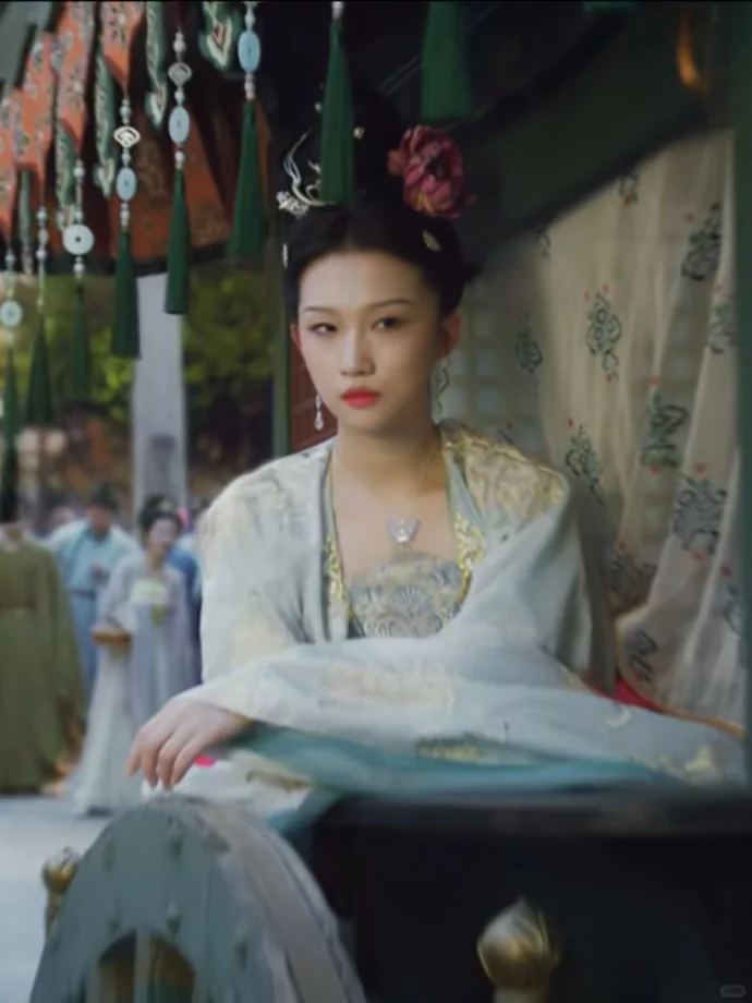 子夜归 王佳怡 柳太真衣柜1️⃣～5️⃣