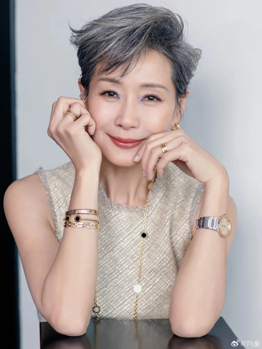 女人从不是花期限定,是终身绽放的光✨