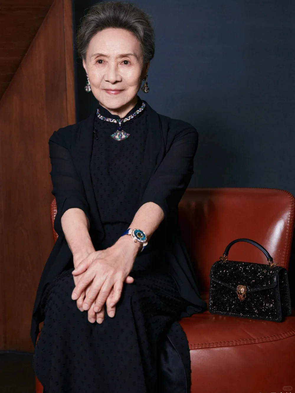 女人从不是花期限定,是终身绽放的光✨