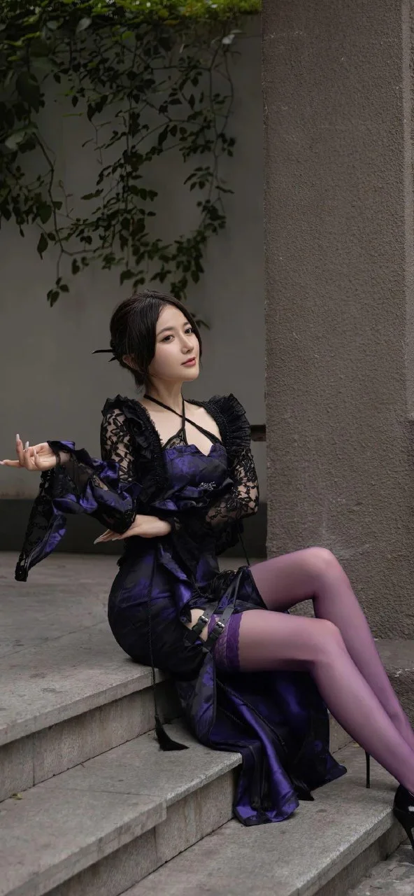 是紫色系的姐姐了！