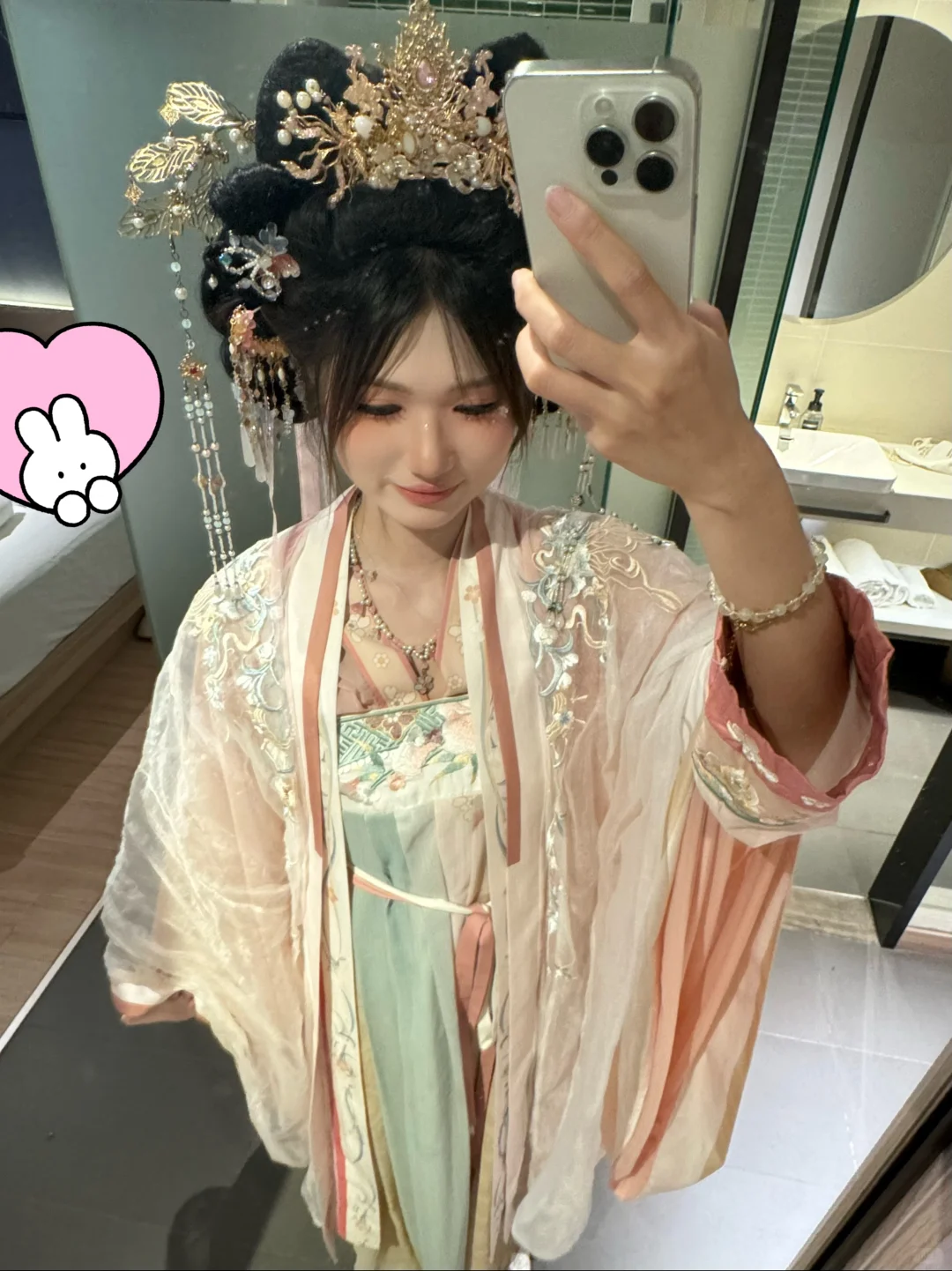 古风小女子来也