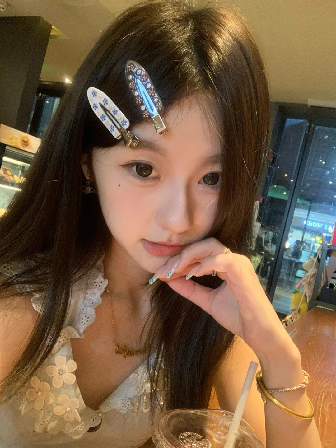 喜欢你才装可爱(>﹏<)