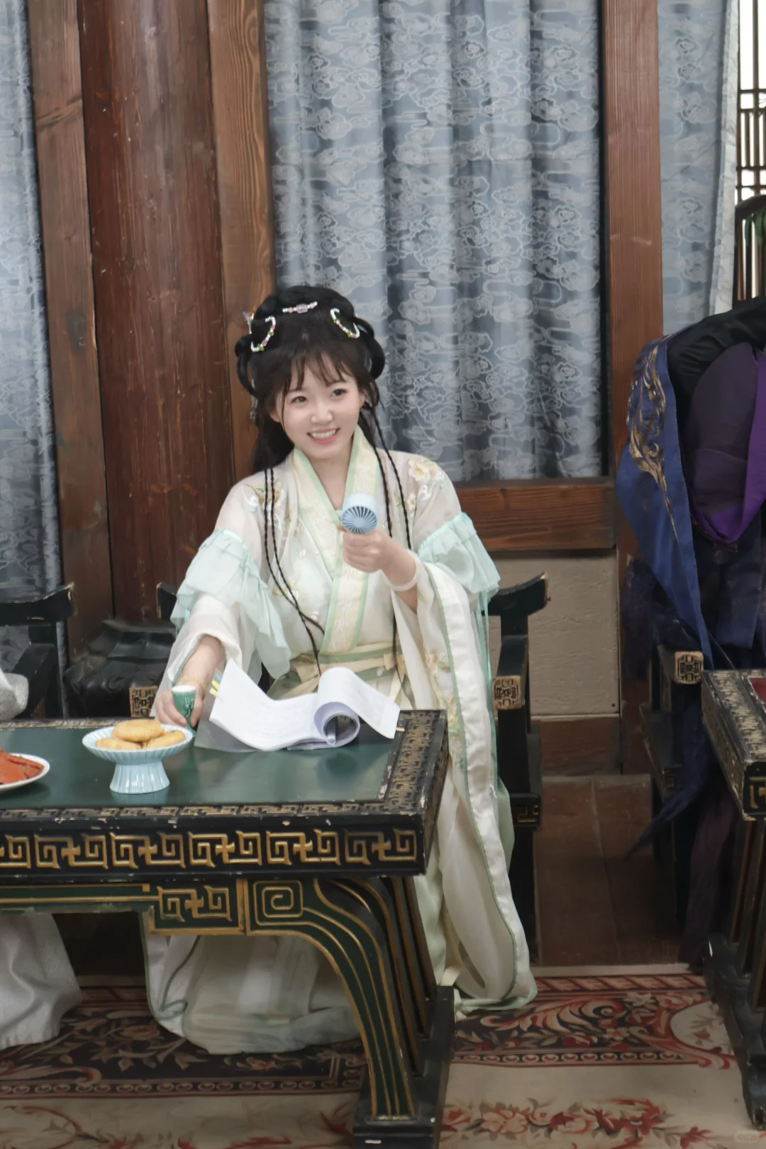 重生之我在横店拍古装短剧