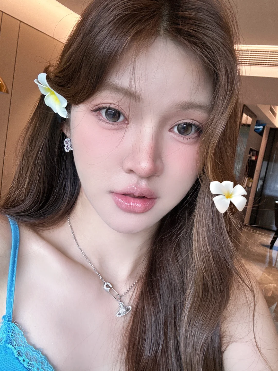 上镜脸养成 ｜这姐的变美思路真的绝！