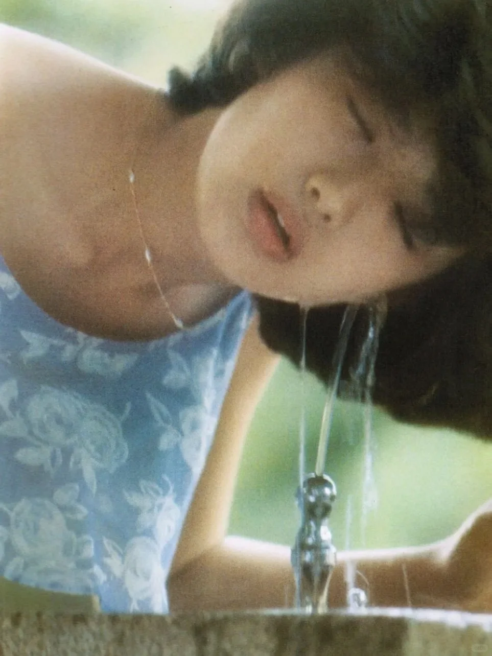山口百惠幼态化至美面容分析