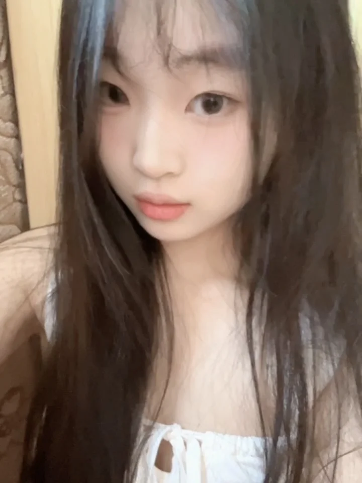 几张比较好看的自拍～