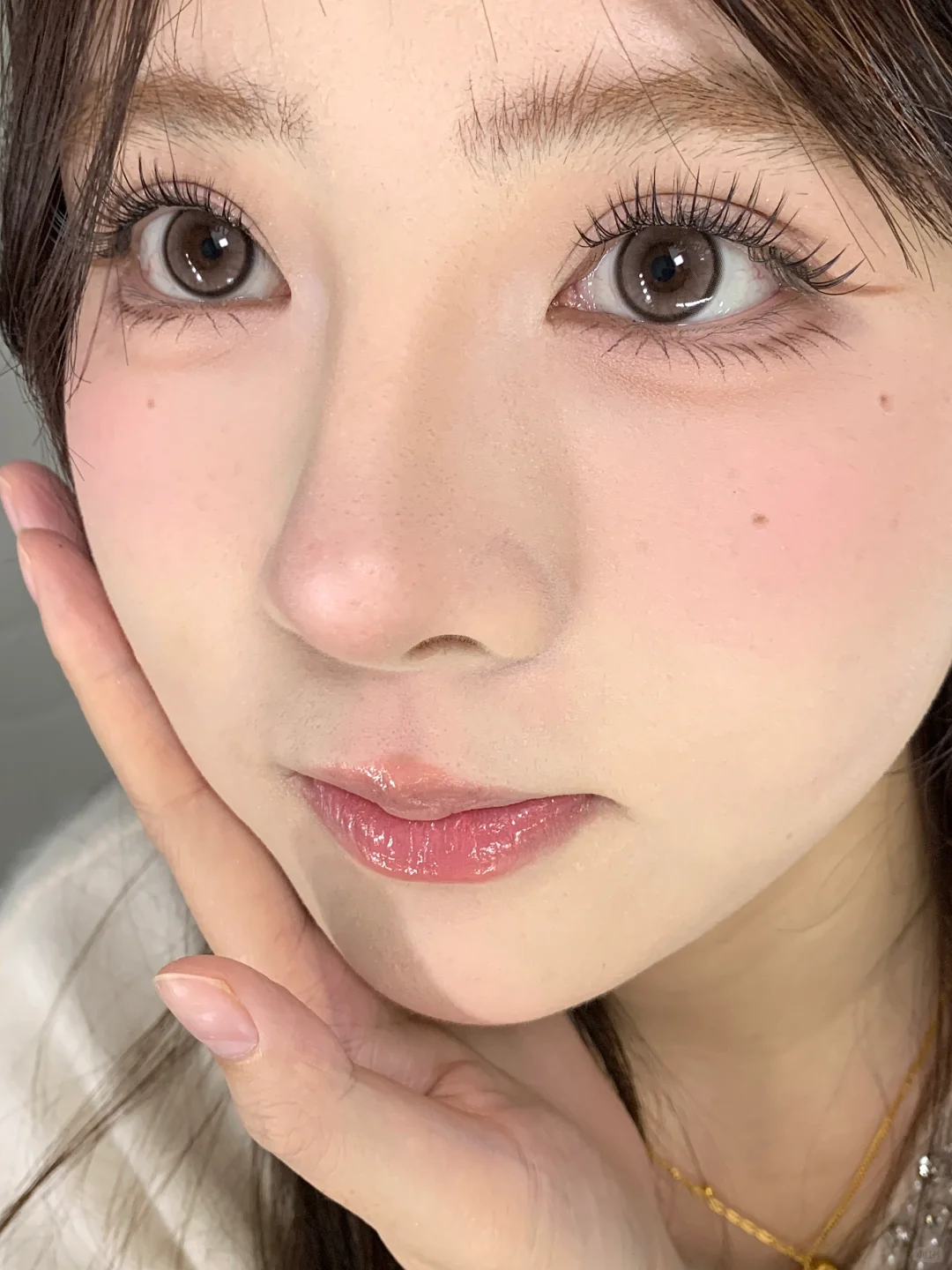 原相机怼脸 这个妆容出门被夸好几次，太嫩惹