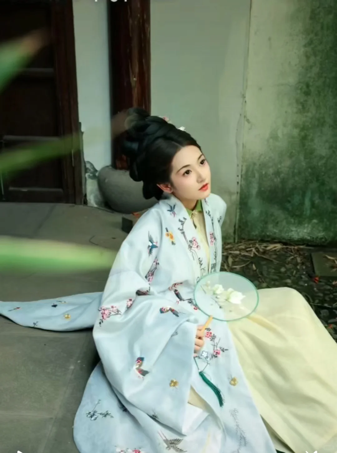 入我眉梢，绝我心肠～汉服妆造