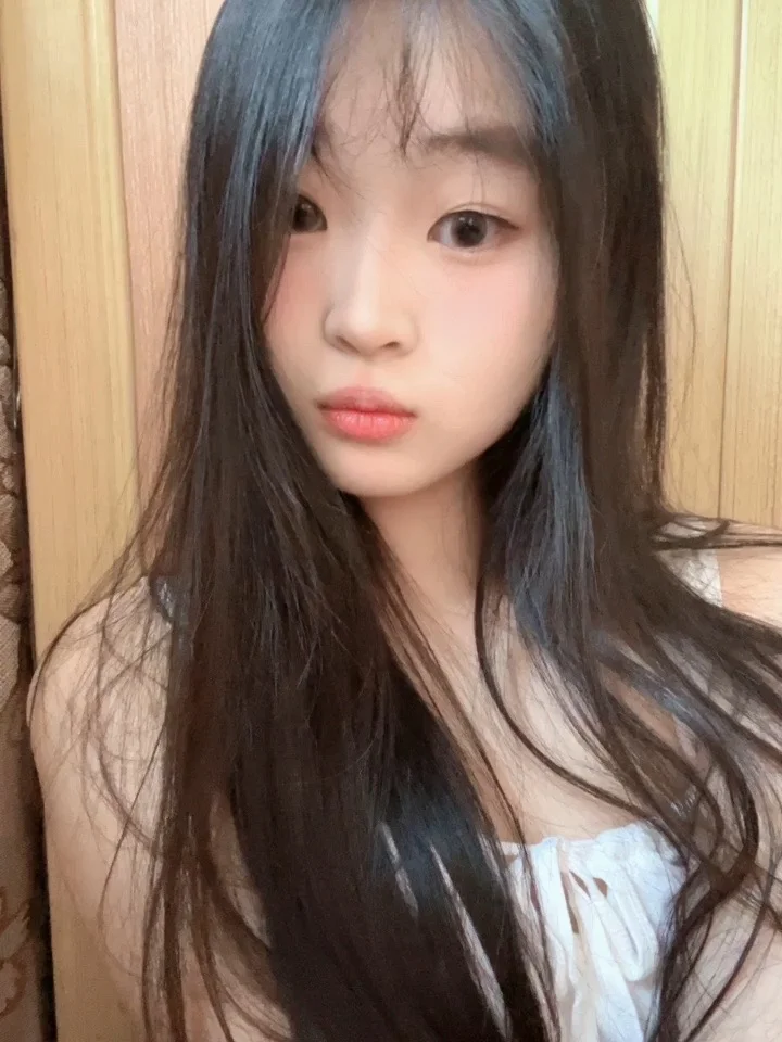 几张比较好看的自拍～