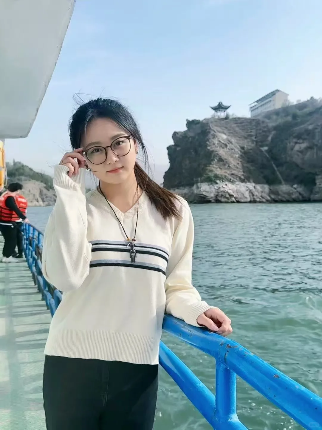 甘肃陇南女孩