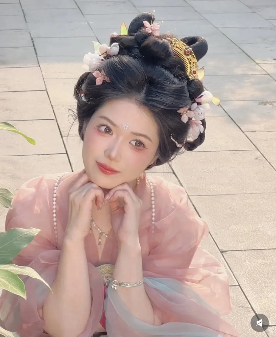 好纠结～ 方圆脸做哪个小唐风好看？极限N选一